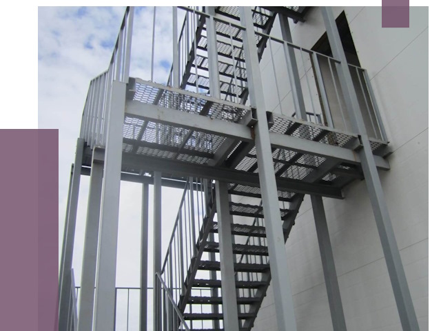 Монтаж пожарных лестниц в Стрежевом от 7748 руб.