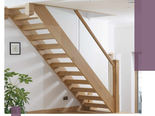 Изготовление деревянных лестниц под ключ в Стрежевом для дома