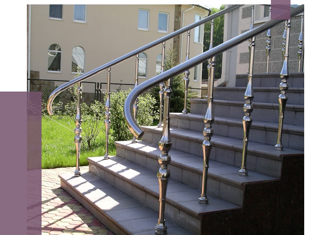 Перила для крыльца в Стрежевом от 10705 руб. — монтаж ПРОЛЁТ-Стж