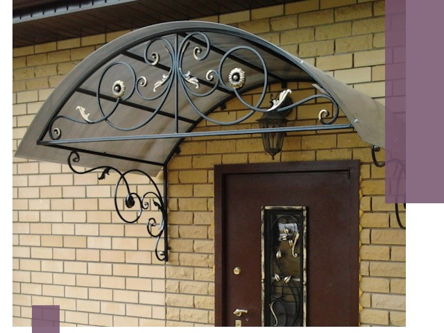 Изготовление козырьков из металла под ключ в Стрежевом