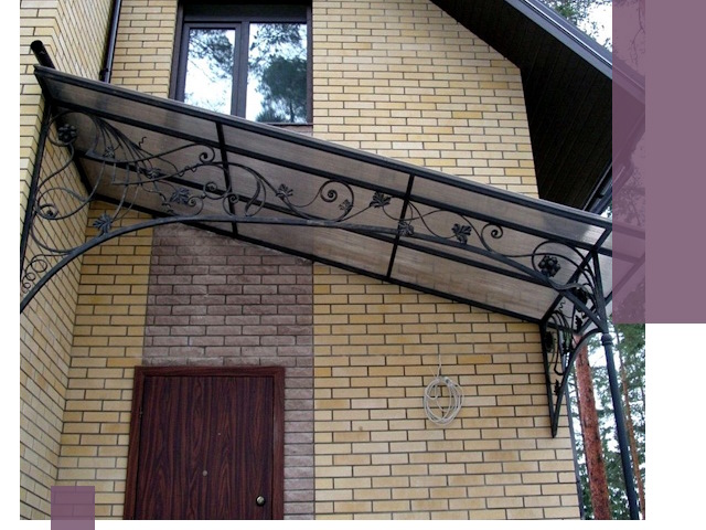 Односкатные козырьки из металла под ключ в Стрежевом