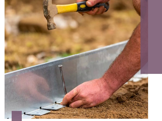 Монтаж металлических бордюров в Стрежевом быстро и качественно